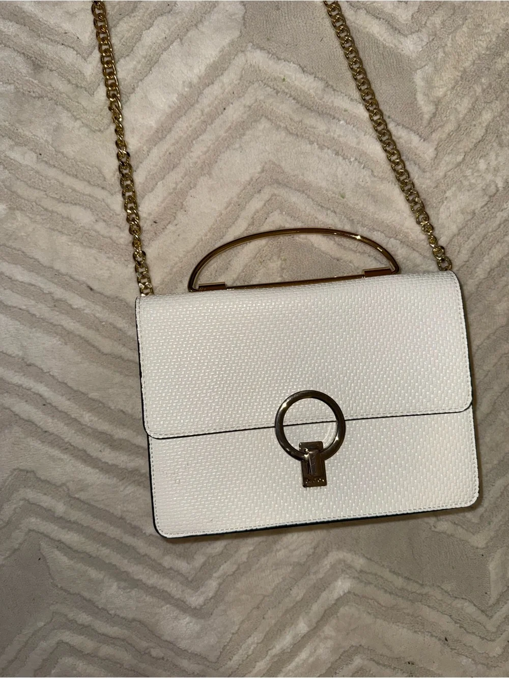Aldo White Textured Crossbody Bag Crossbody Bag with Gold